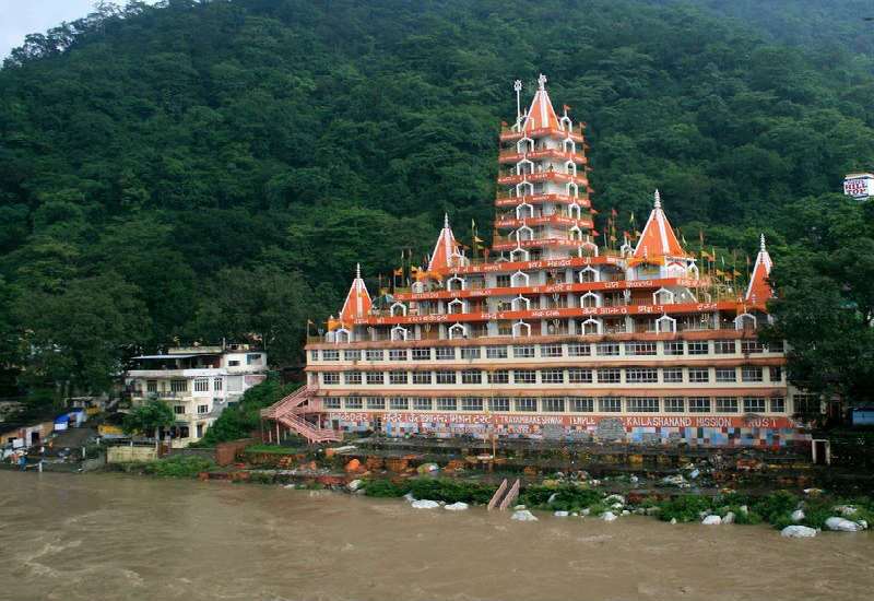 Hotel Ganga Kinare, Rishikesh - tera-manzil-temple 