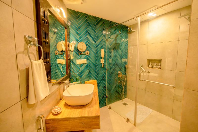 Hotel Ganga Kinare, Rishikesh - Family Room6