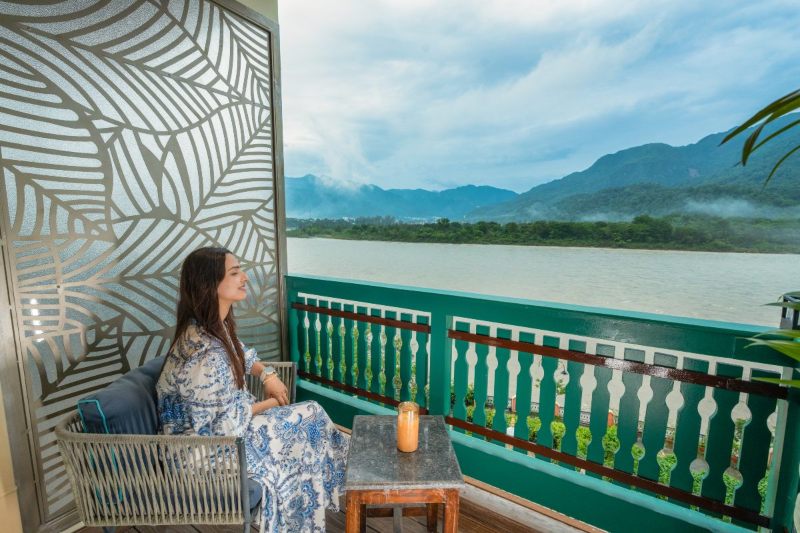 Premium Room - River view with Balcony5